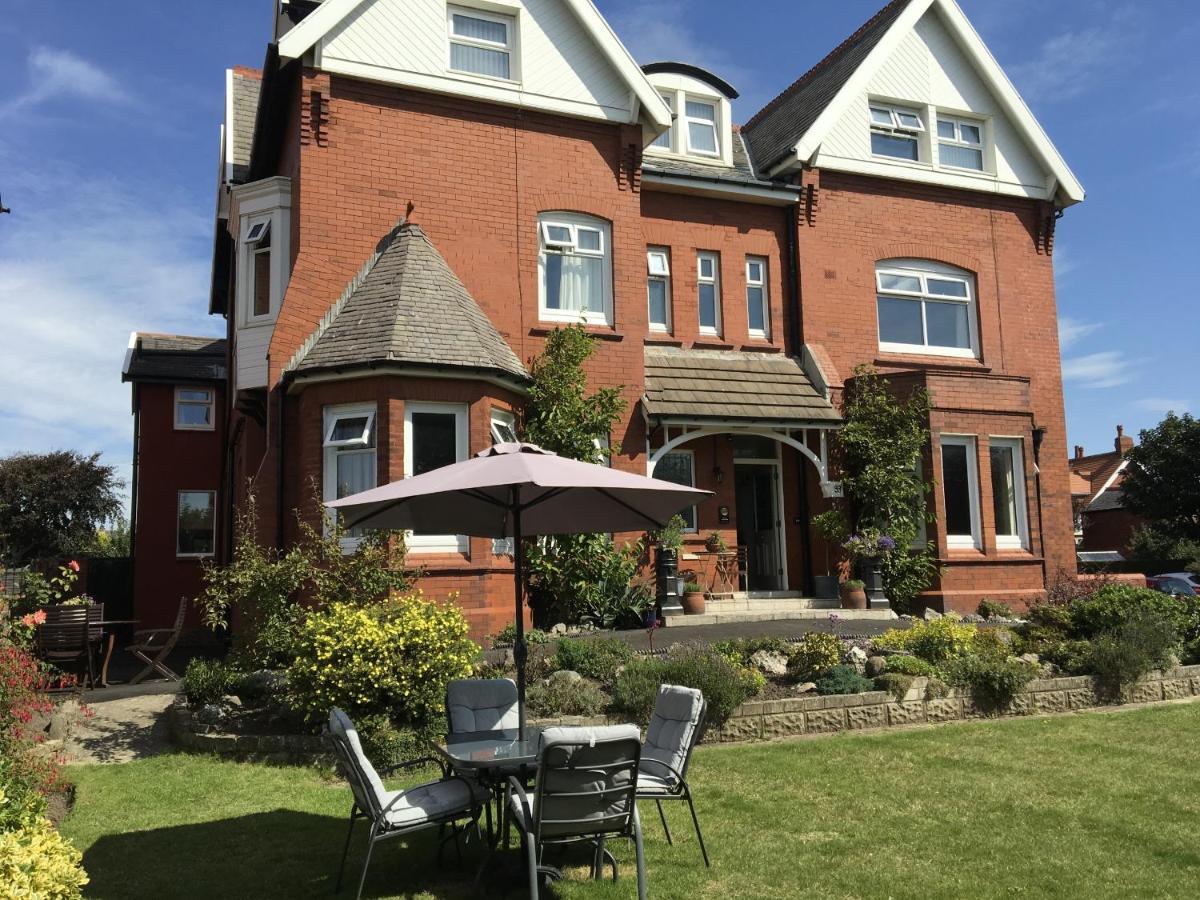Mode - The Old School House Lejlighed Lytham St Annes Eksteriør billede